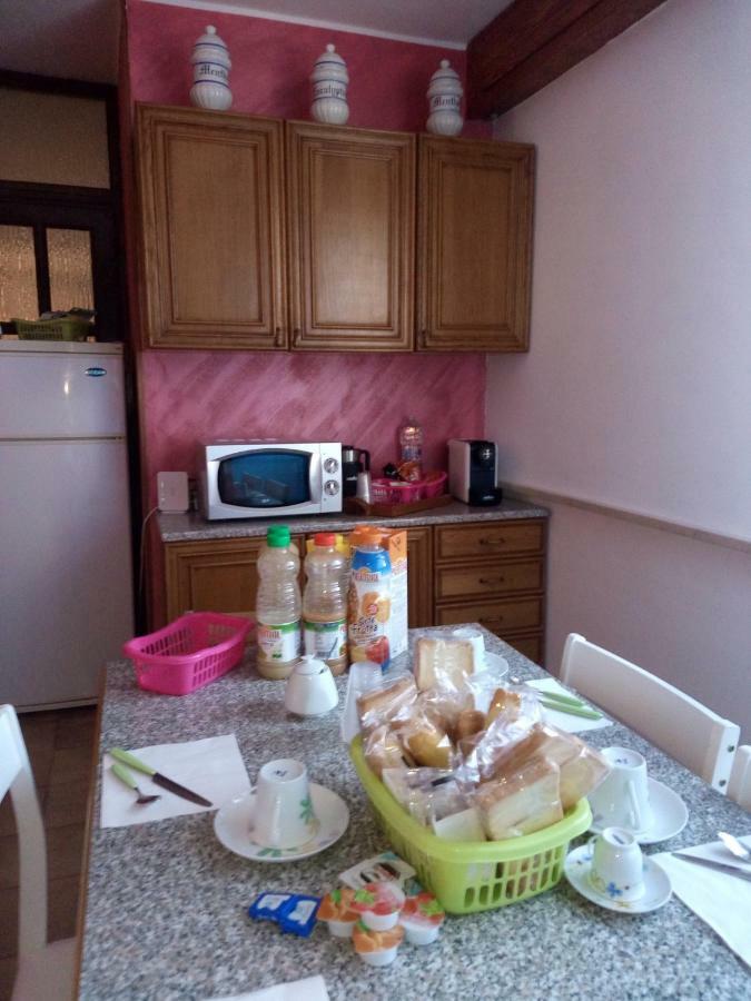 Su Casciu Bed & Breakfast Bosa Exterior photo